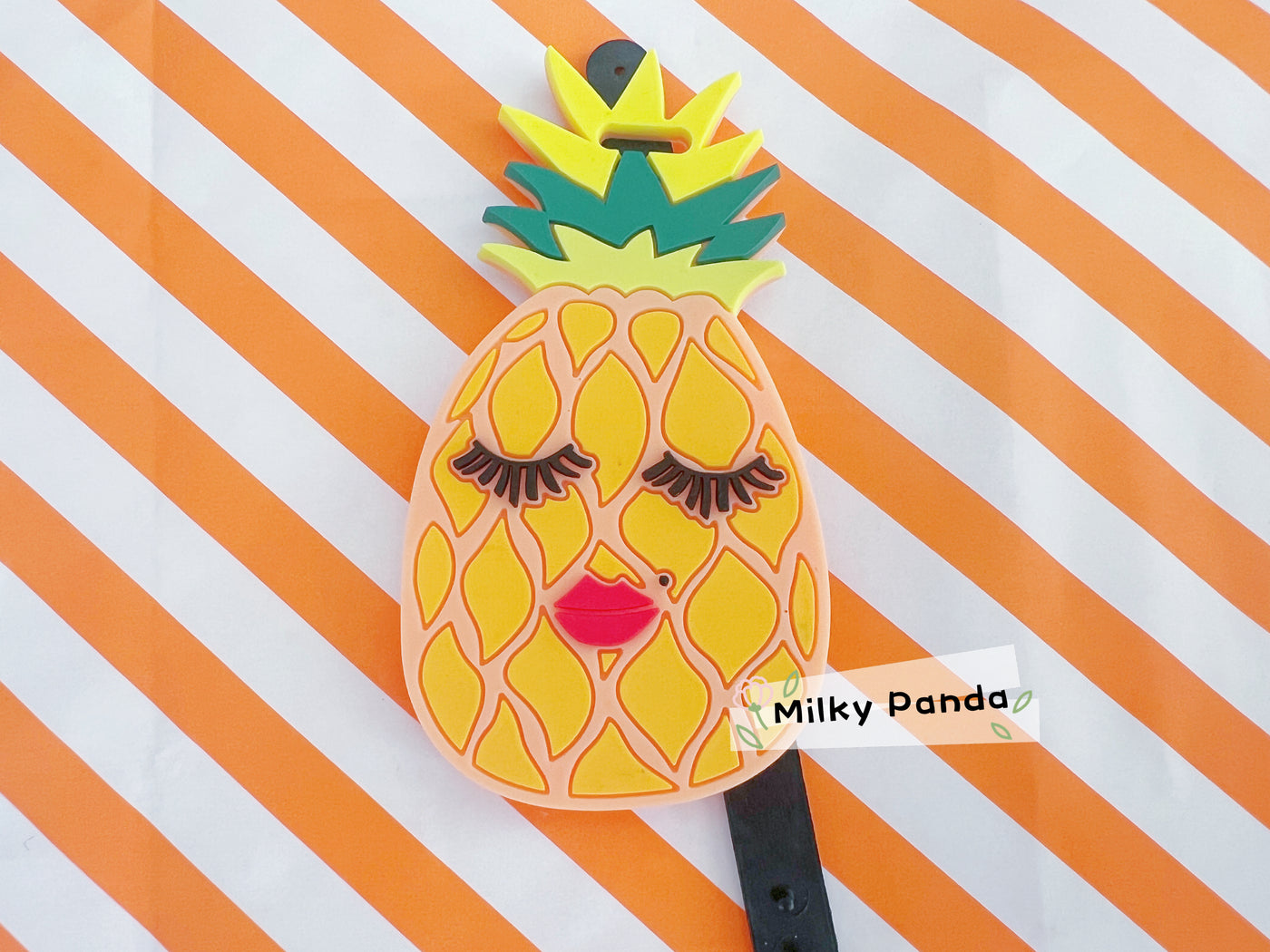 Pineapple luggage tag