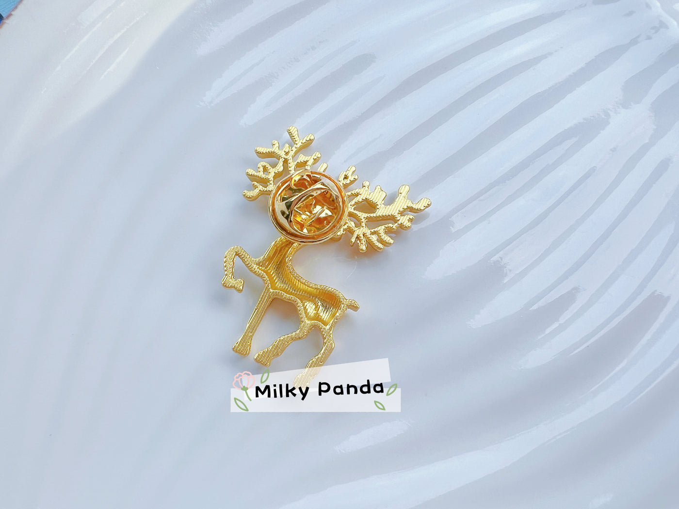 Reindeer Pin