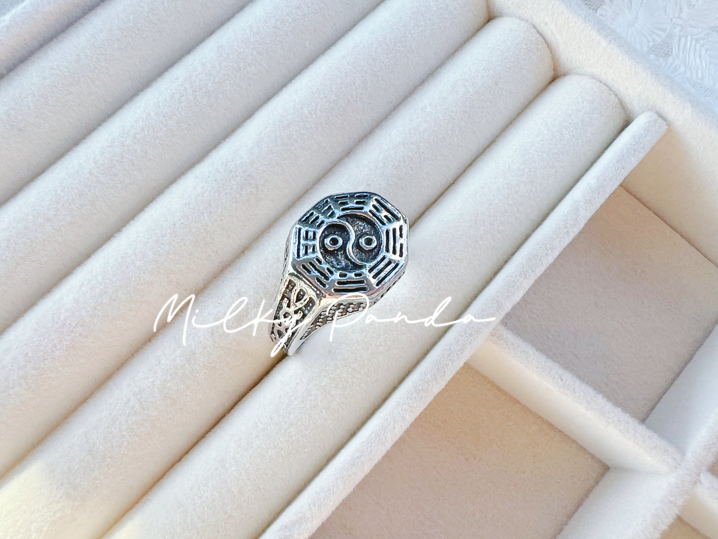 Ying Yang Ring