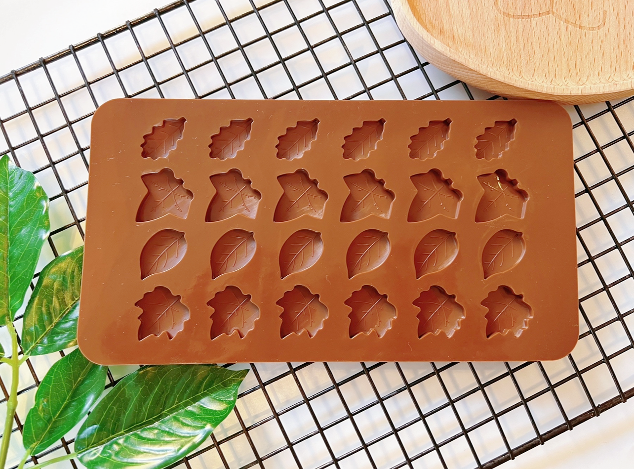 Multi Leaves Chocolate Thin Mould