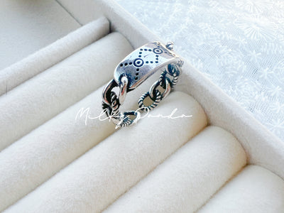 Retro Ring