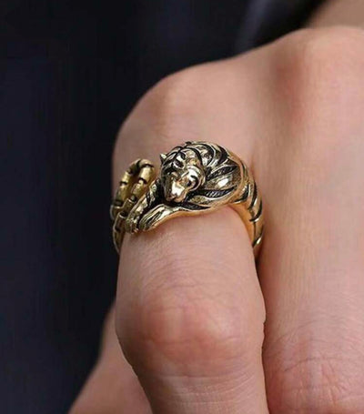 Tiger ring