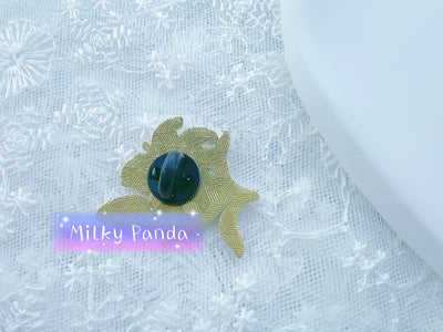 Lily Pin