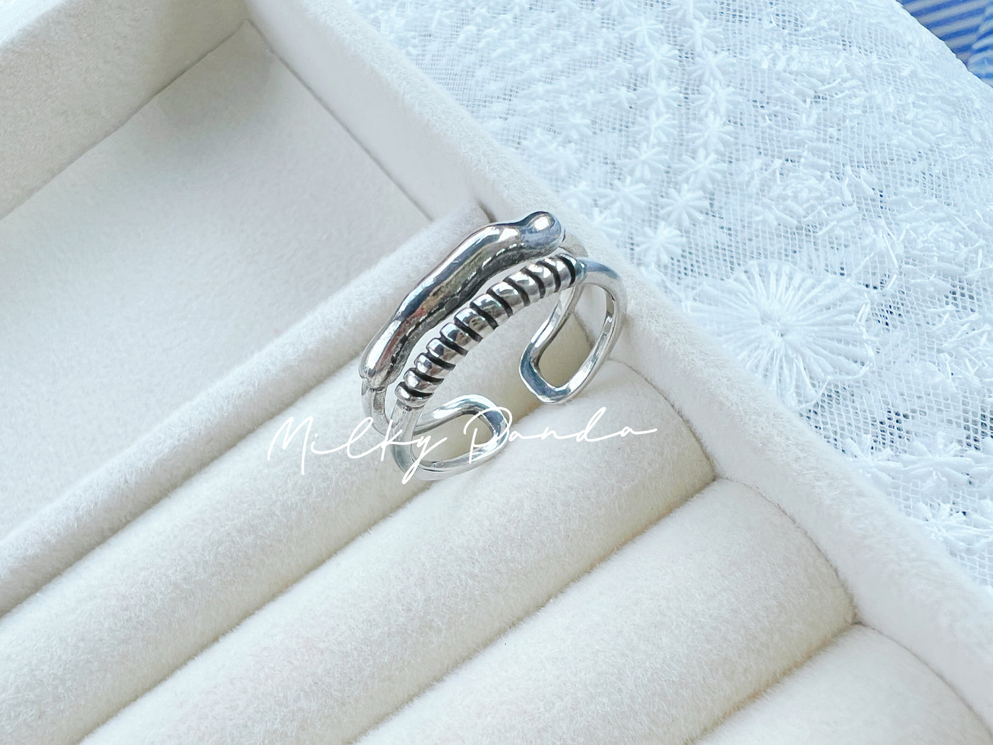 Fashion Ring