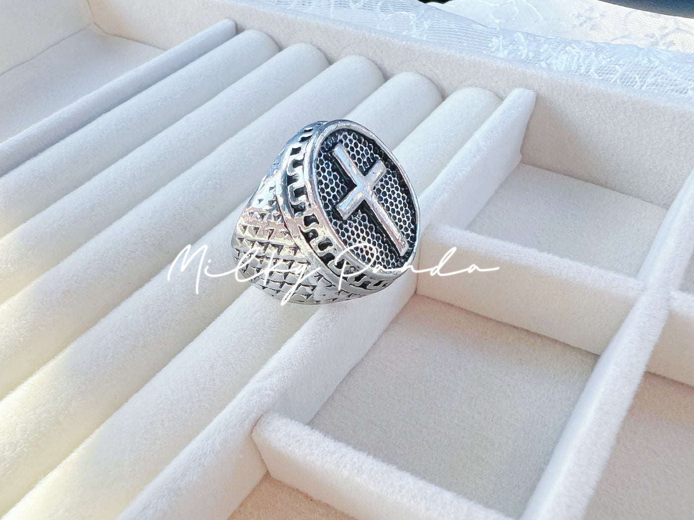 Chunky Cross Ring