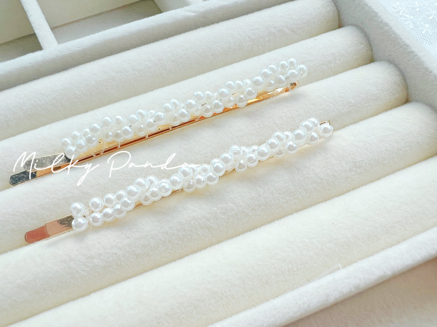 2 PCs Pearl Hair Clips