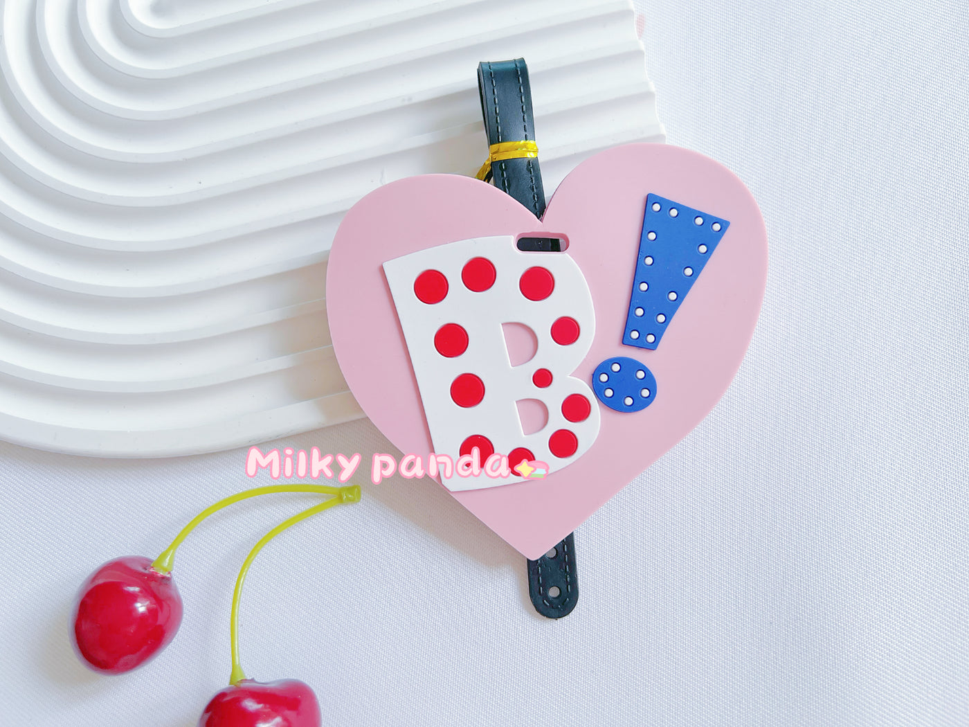 Letter B Luggage Tag