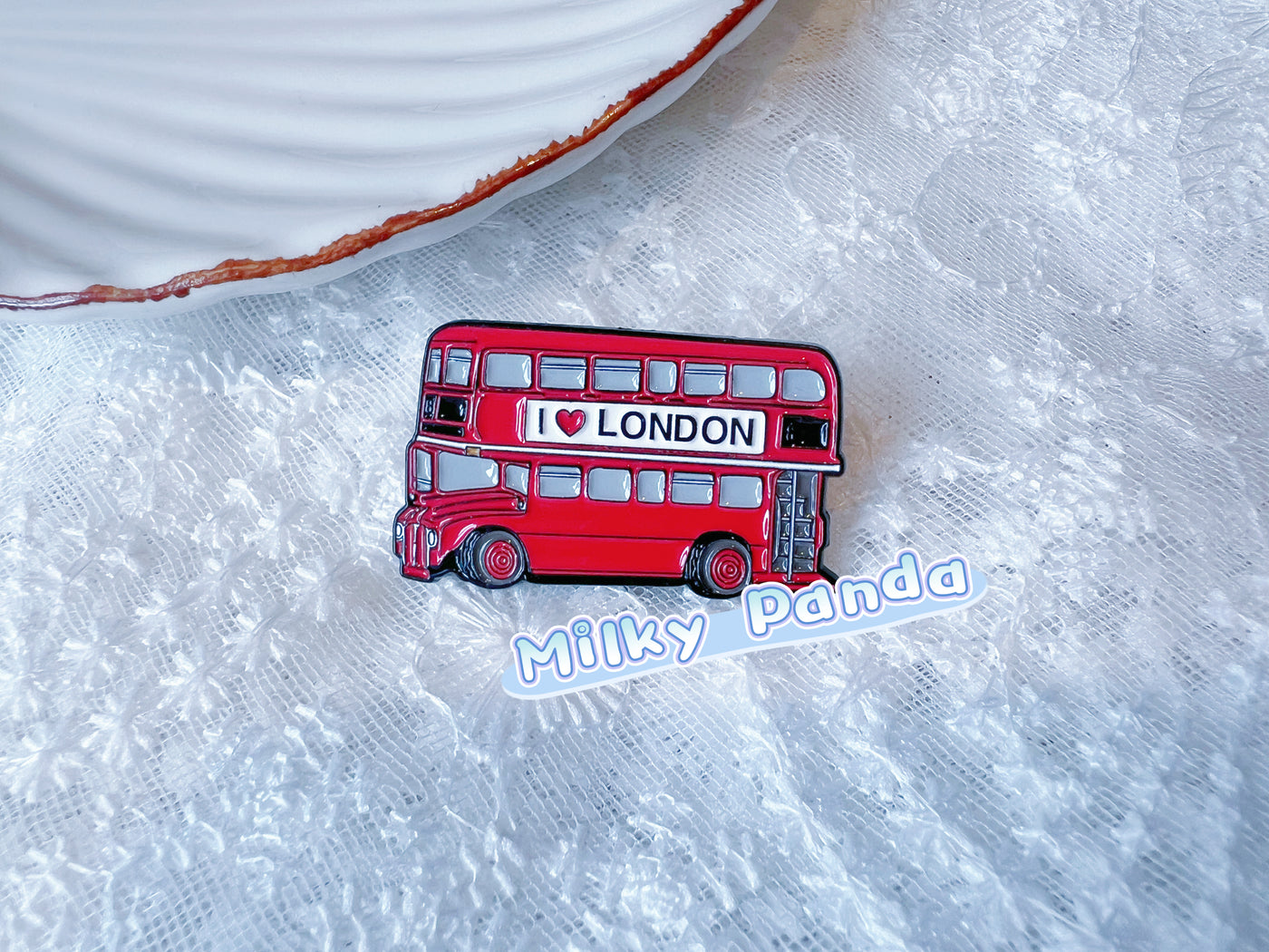 London Bus Pin