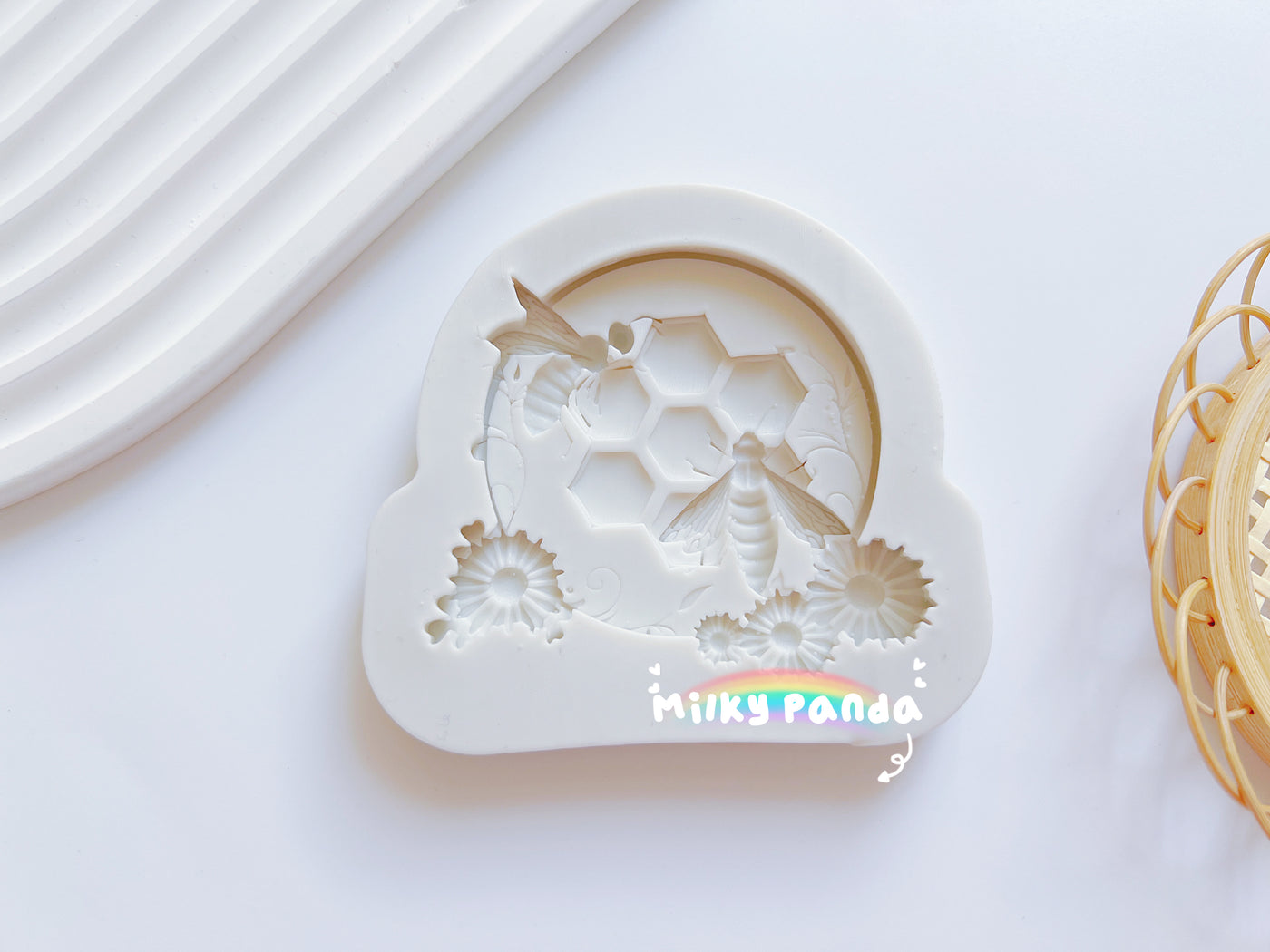 Bee & Honeycomb Fondant Mould