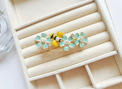Flower & Bee Hair Clip