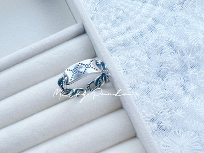 Retro Ring