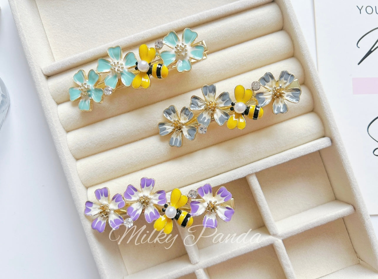Flower & Bee Hair Clip