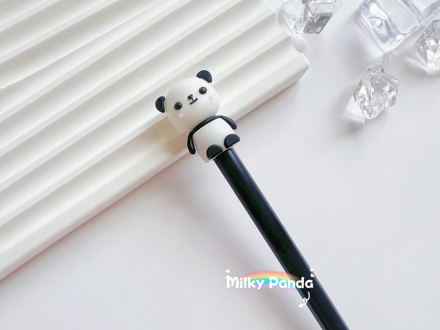 Panda pen