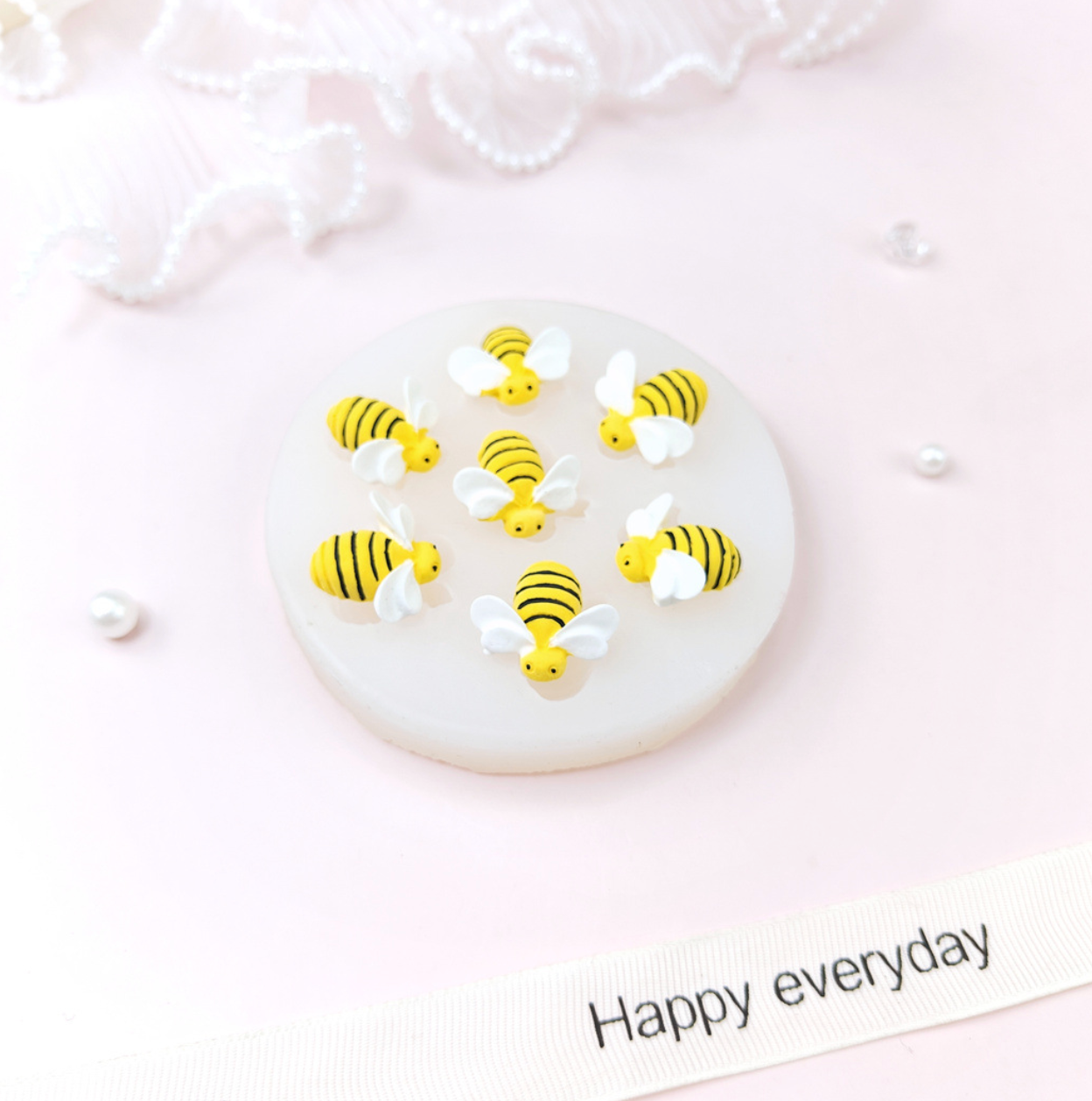 7 Pcs Bee Fondant Mould