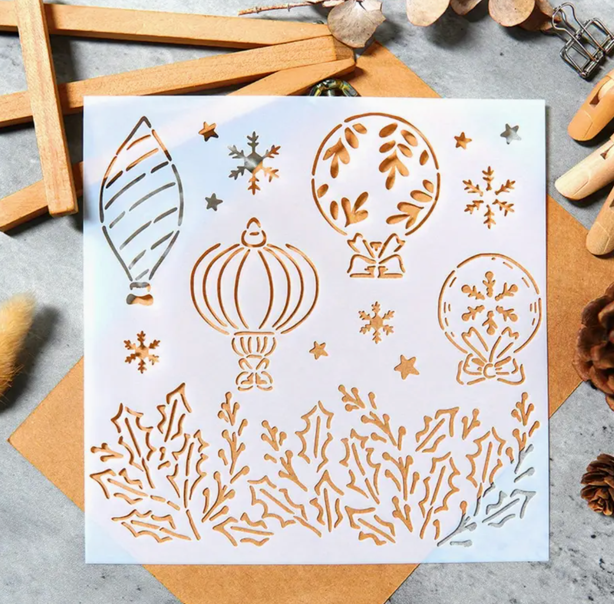 Christmas Hanging Ornaments Stencil
