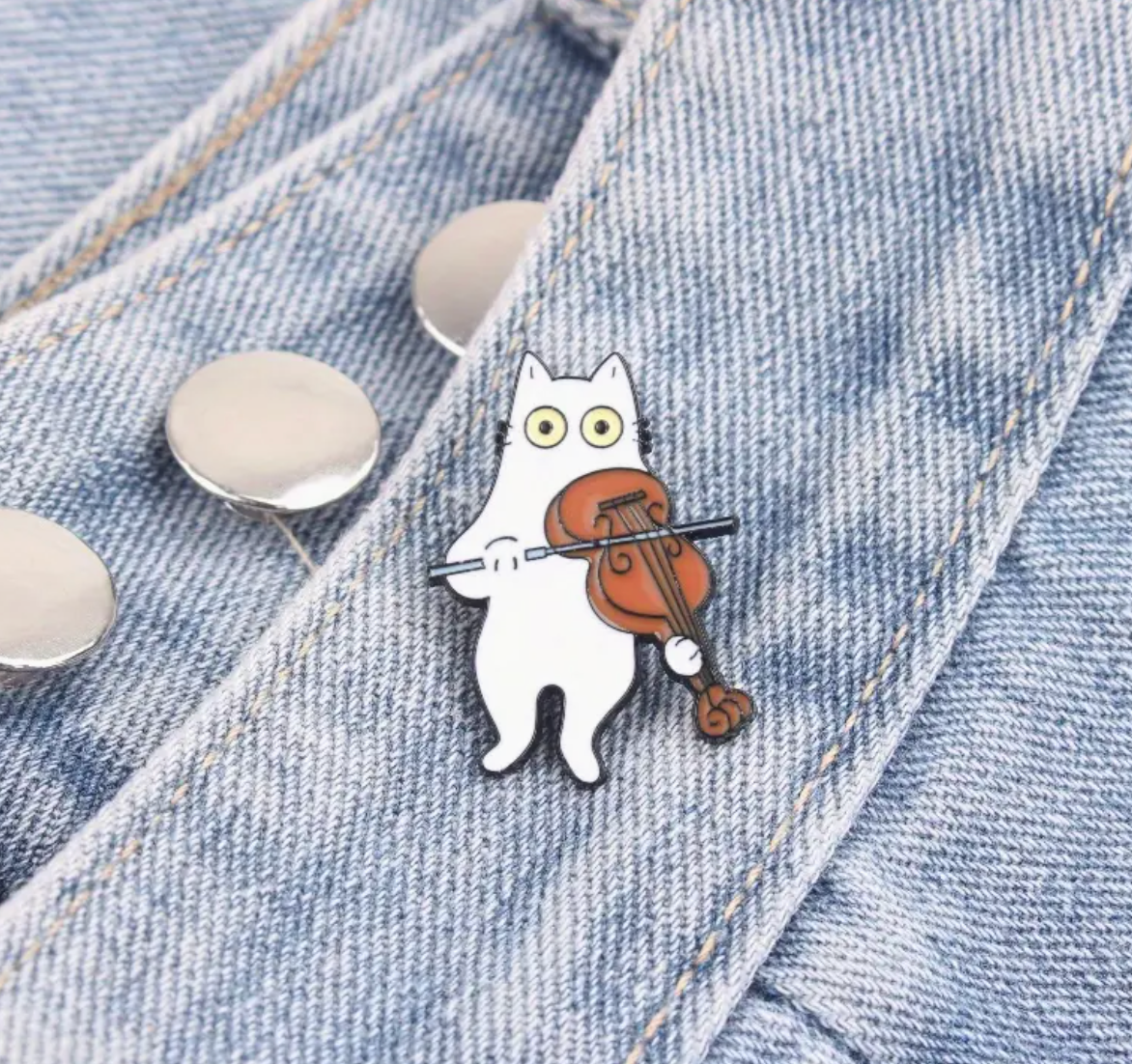 Cat Violinist Pin