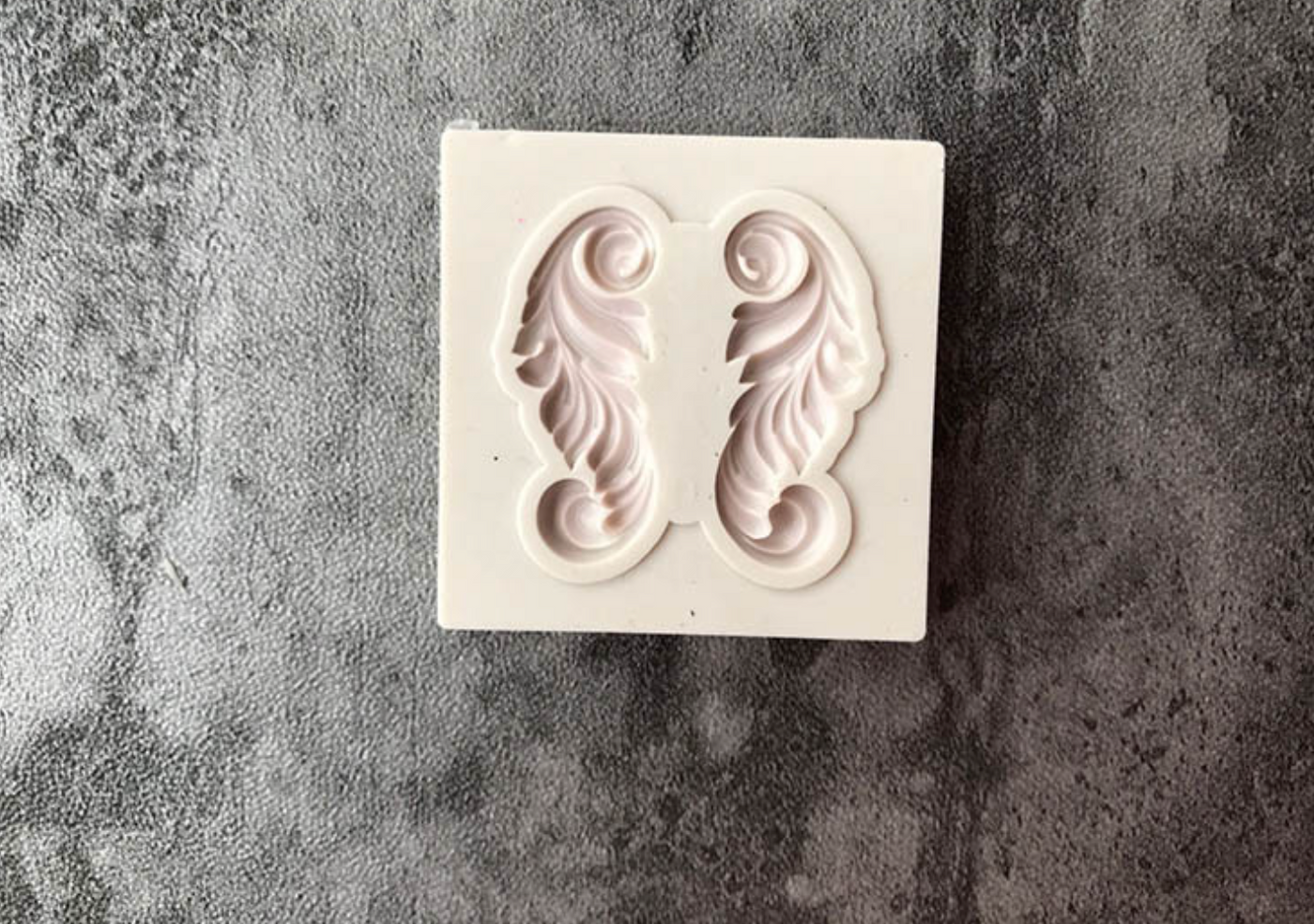 Vintage Baroque Fondant Mould