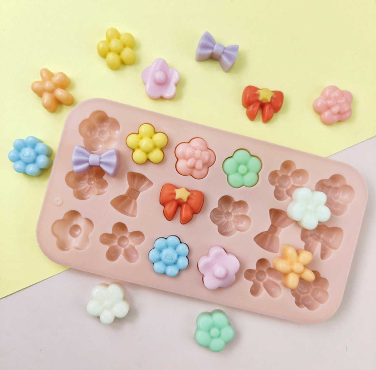 Flowers & Bowknot Chocolate Mould