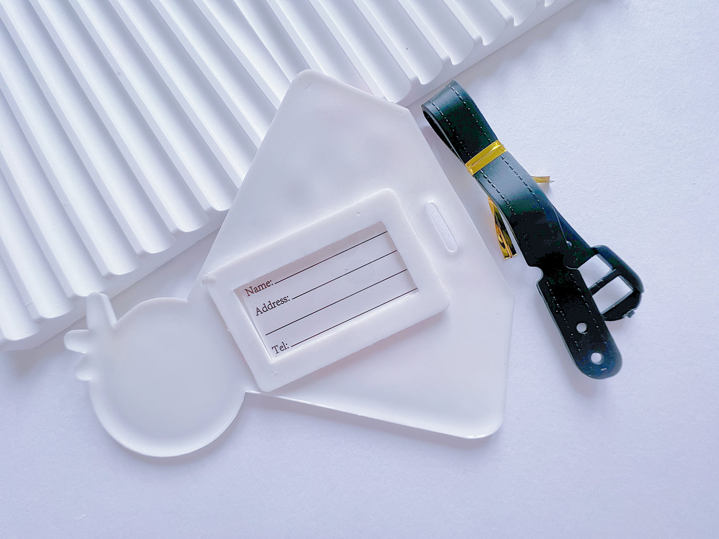 Diamond ring luggage tag