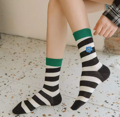 Retro Green women socks - Milky Panda