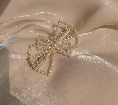 Bow Pearl Hair Clip