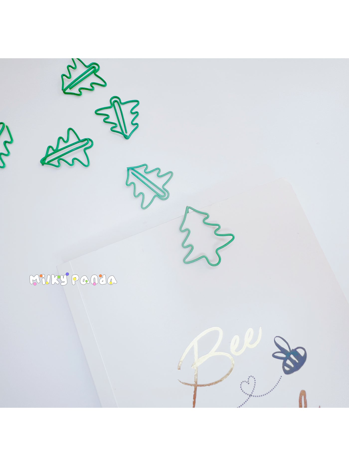 Christmas tree paper clips