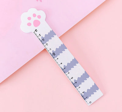 Cat paw ruler