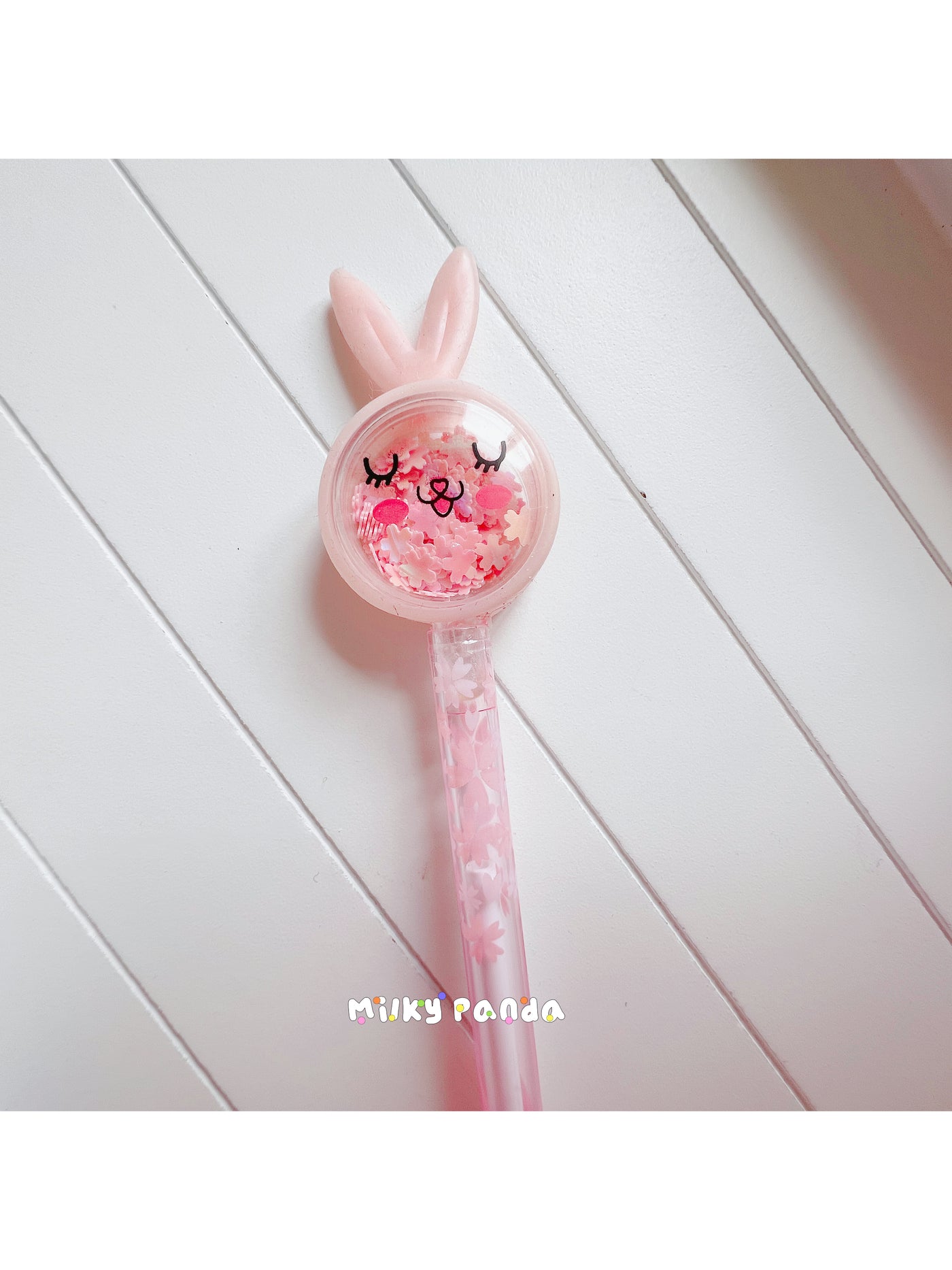 Bunny shimmering flakes pen - Milky Panda