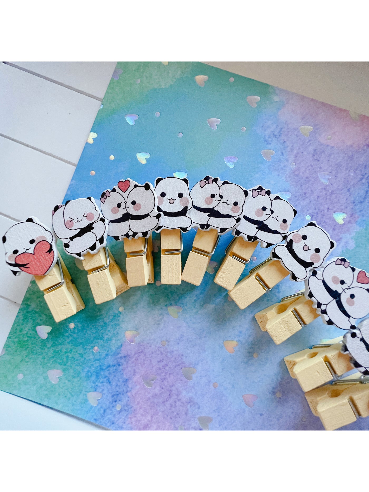 10 Love Panda Wooden Pegs