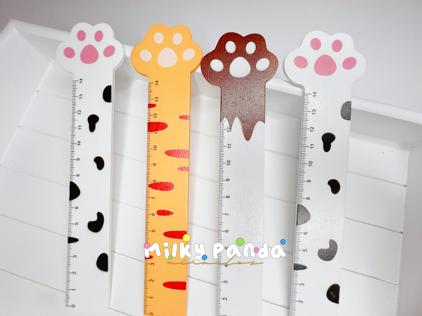 Cat paw ruler - Milky Panda