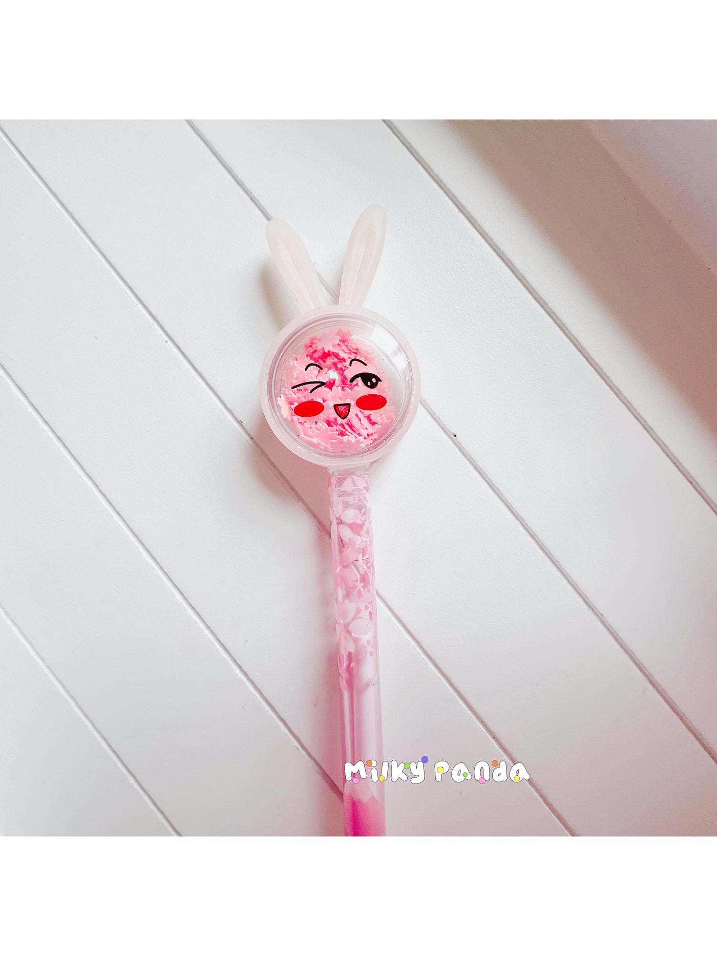 Bunny shimmering flakes pen - Milky Panda