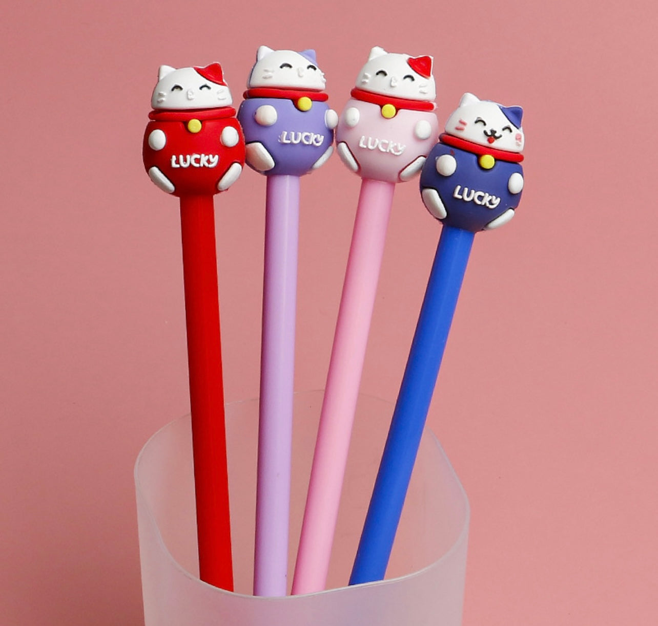 Lucky cat pen