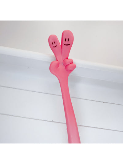 Bendable finger pen